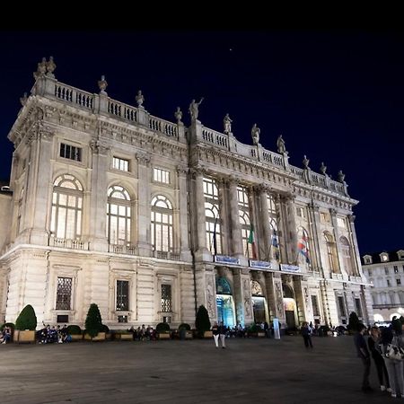 Appartamento Torino Centro Luaran gambar